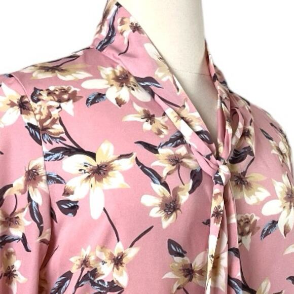 Shein Curve Blouse Tie Neck Long Sleeves Pink Multi Floral Top Women’s Size 0X - Picture 9 of 13